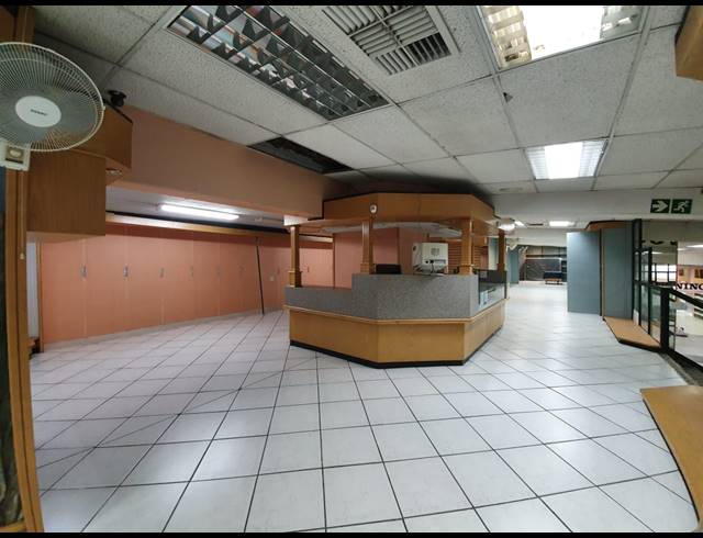 2,000M² RETAIL FOR SALE IN VEREENIGING CENTRAL